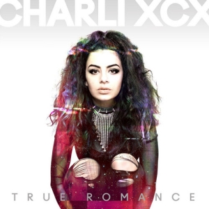 New Shapes ft. Christine and the Queens & Caroline Polachek (Tradução em  Português) – Charli XCX