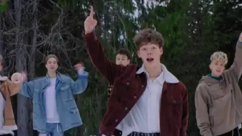 Why Don't We curte o clima de inverno no novo clipe, "Chills". Veja!