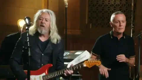 Tears For Fears voltará ao Brasil em 2024, diz jornalista