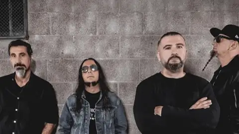 System Of A Down embarca para a turnê na América do Sul. Veja as fotos!