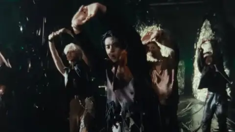 SEVENTEEN lança o clipe de "THUNDER". Veja com a letra e a tradução