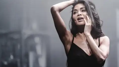 Nicole Scherzinger vence pela primeira vez o prestigiado Tony Award como melhor atriz