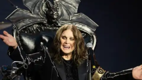 Família de Ozzy Osbourne prepara despedida íntima: “Ele nunca iria querer um festival de sofrimento"
