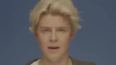 Robyn lança a nova música, "Dopamine". Ouça com letra e tradução!