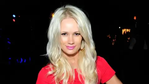 Morte de Lauren Bennett é investigada como suicídio