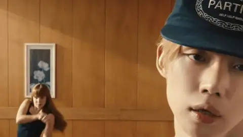 Yeonjun, do TXT, revela em "ICE CREAM" a regra nº 1 para o amor não derreter. Confira!