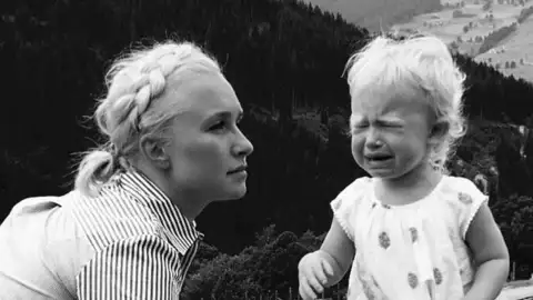 Ex de Hayden Panettiere promete que filha nunca esquecerá a mãe