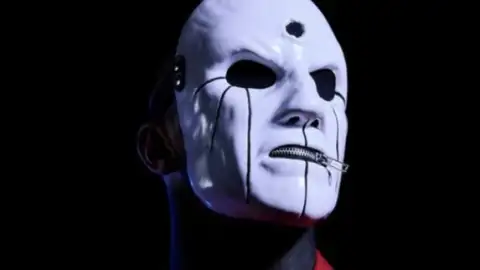 Eloy Casagrande, do Slipknot, se posiciona no 2º turno: "família Bolsonaro, nunca mais"