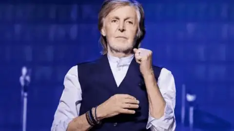 Paul McCartney revela o único artista que o deixa “nervoso demais” para uma colaboração