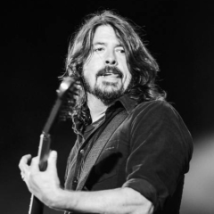 Home - Foo Fighters escrita como se canta  Letra e tradução de música.  Inglês fácil