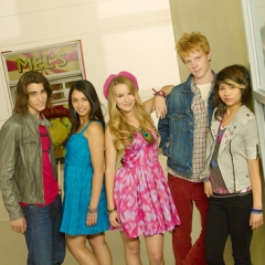 Livin' On a High Wire - Lemonade Mouth - VAGALUME