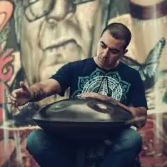 Léo Handpan